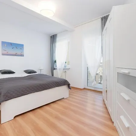 Port Str Towarowa By Jantar *