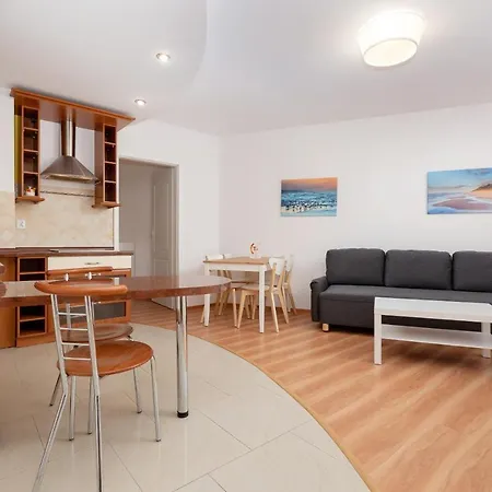 Port Str Towarowa By Jantar 아파트